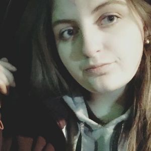 Meet your Posher, Angie